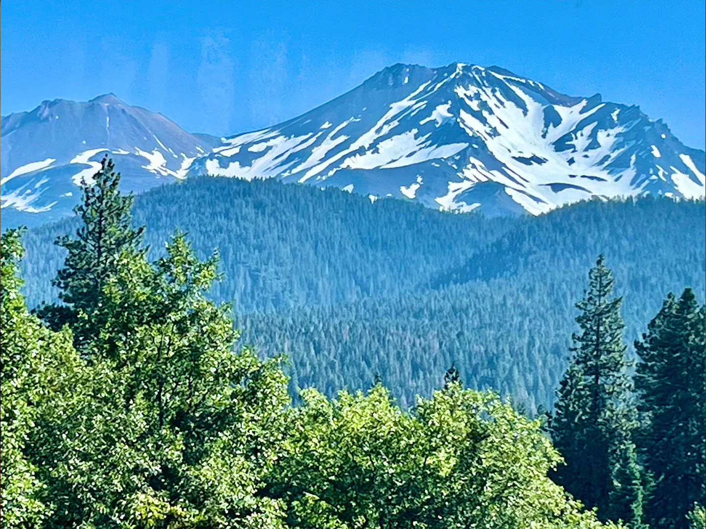 Outside-Mount-Shasta-Radiance